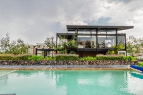 Casa Biznaga by Cosmos Homes